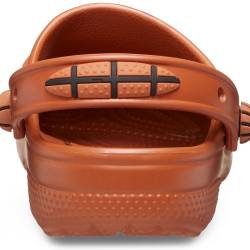 Zuecos para niños pequeños de baloncesto