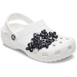 Florecimiento de flores negras