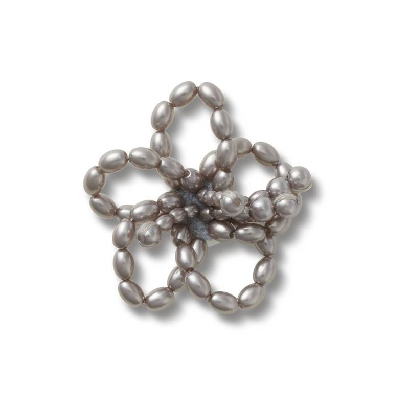 Floral con perlas grises