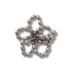 Floral con perlas grises