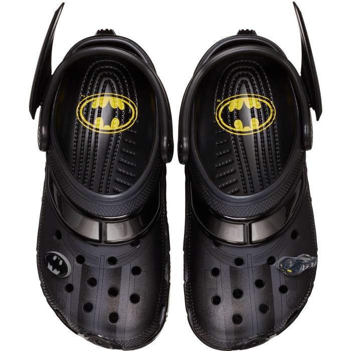 Tamancos unissex clássicos do Batman Batmóvel U